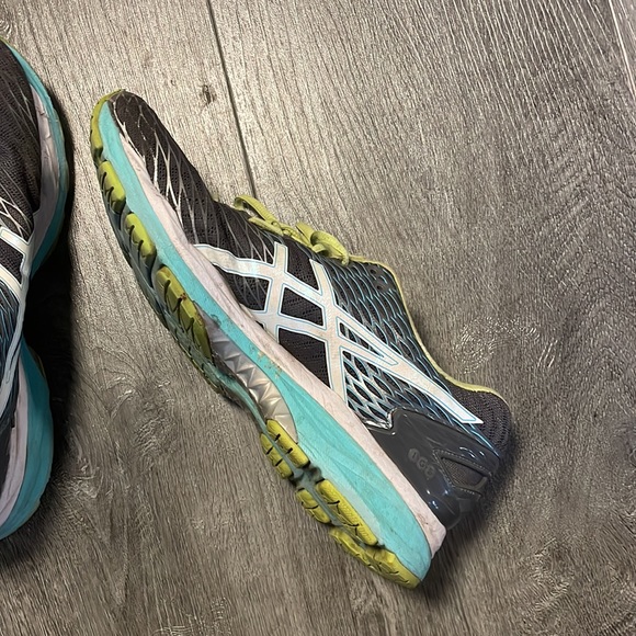 ASICS Gel-Nimbus 18 Sneakers - Size 11 - Picture 3 of 4